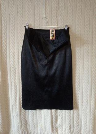 Шикарна юбка  спідниця  атлас  з узором  чорна4 фото