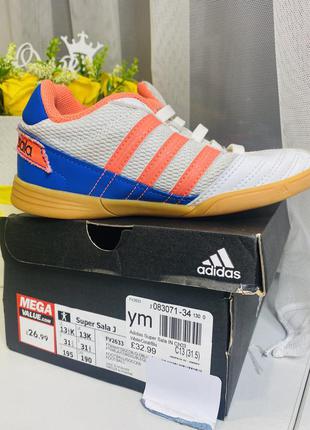 Футбольні кросівки adidas, розмір 31.5, 350 грн