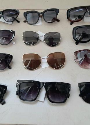 Очки солнцезащитные