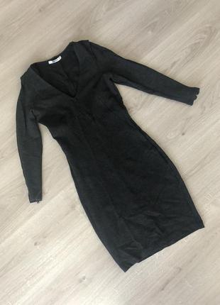 Платье бандажное серое