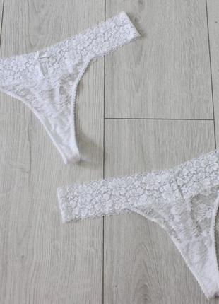 Біленькі, мереживні трусики