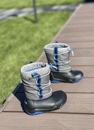 Непромокающие утепленные сапоги crocs