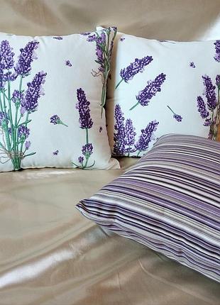 Декоративная наволочка  40*40  с лавандой с плотной ткани