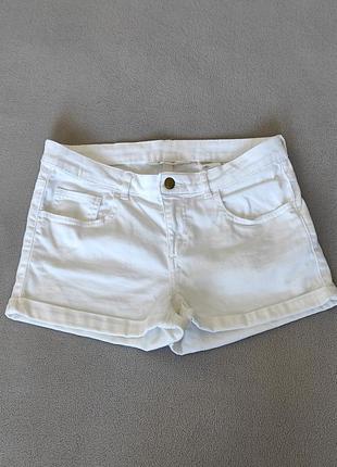 Короткі шорти джинсові жіночі білі