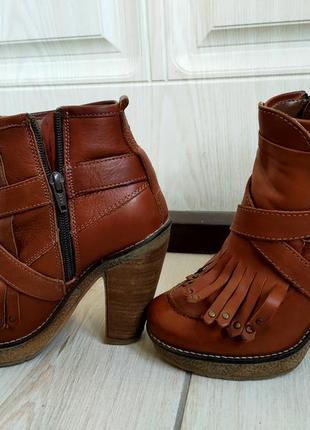 Черевики шкіряні