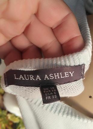 Laura asnley 3