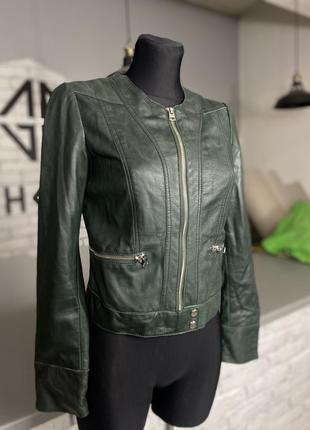 Куртка кожаная  куртка зелёная кожаная куртка mango шкіряна зелена куртка3 фото