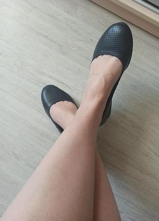 Балетки шкіряні