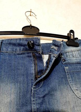 Стильная юбка джинсовая синяя мини с разноцветной строчкой греция5 фото
