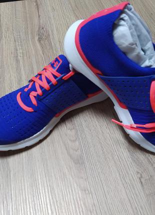 Кросівки under armour