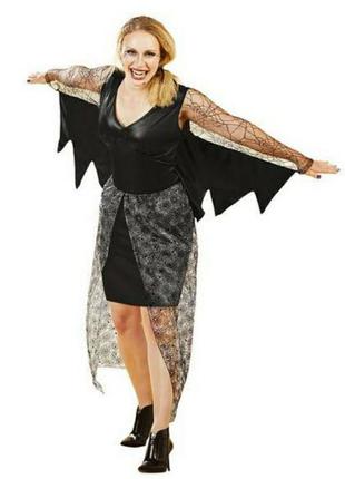 Halloween m. відьма.