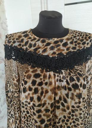 Жіноча шифонова блуза в принт леопарда, блузка з мереживом бренду next. великий розмір, батал.9 фото