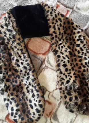 Красивый теплый шарф дорогой бренд, с леопардовым принтом3 фото