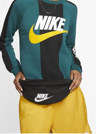 Сумка месенджер бананка nike heritage hip pack оригінал!