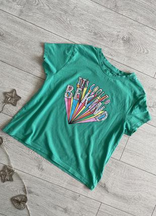 Футболка з написом next 10 років.