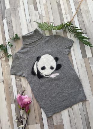 Сірий гольф з пандою