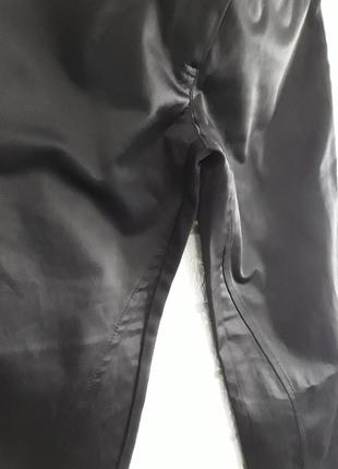 Шикарные брюки  зауженного кроя (ткань под атлас )7 фото