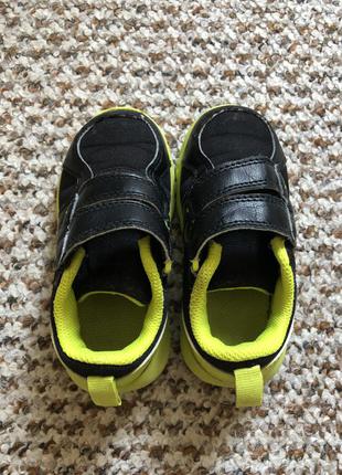Дитячі кросівки decathlon 24 розмір