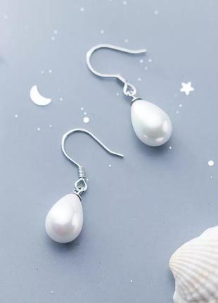 Ефектні срібні сережки з шелл-перлами