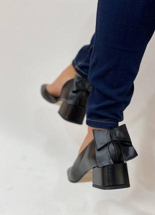 Эксклюзивные туфли из натуральной итальянской кожи с бантиком чёрные7 фото