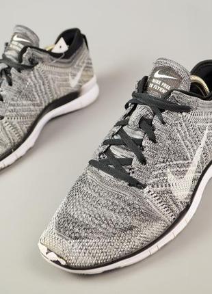 Мужские кроссовки nike free tr flyknit oreo, 40 р3 фото