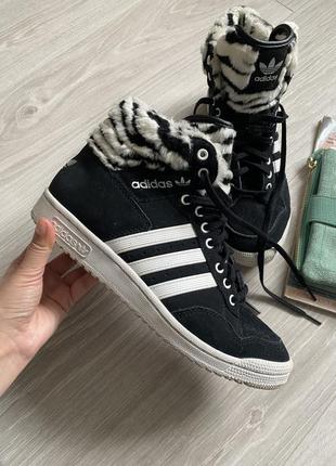 Тёплые кеды ботинки adidas