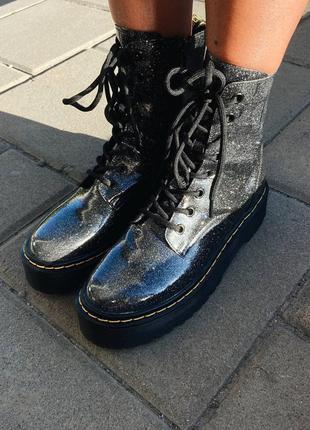 Dr. martens jadon galaxy ботинки мартинс на платформе из лаковой кожи