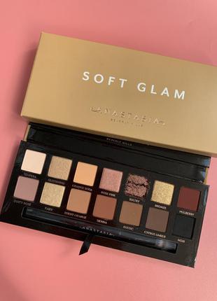 Палетка Anastasia beverly hills soft glam soft glam