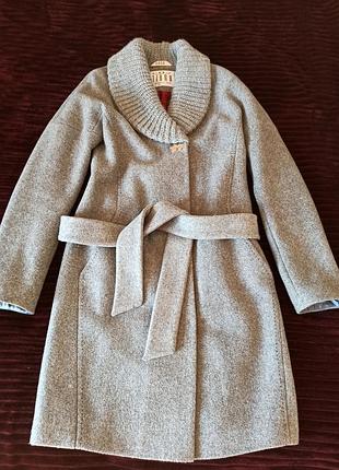 Пальто тепле (на холодну осінь)