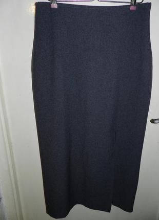 Элегантная,длинная,серая юбка-карандаш с разрезами,c&a