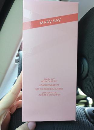 Набір для тіла mary kay новинка