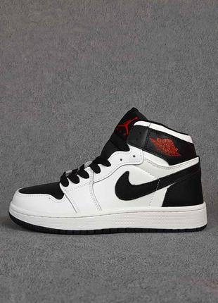 Классные женские высокие кроссовки nike air jordan 1  белые с чёрным9 фото