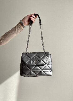 Prada chain silver женская брендовая серебристая стильная сумочка с цепями жіноча шикарна срібна сумка2 фото