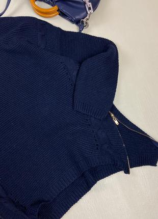 Синий вязаный свитер  с молниями4 фото