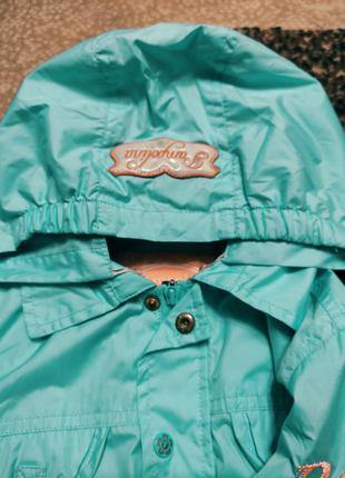 Pampolina куртка-ветровка дождевик р 110-116 бирюзовая с вышивкой2 фото