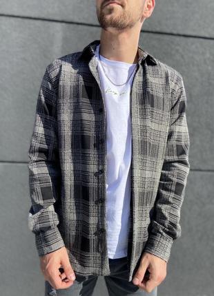 Мужская рубашка