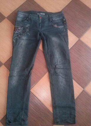 Джинси бу чорні з візерунком