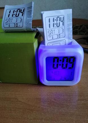 Годинник будильник новий, хамелеон, термометр, нічник