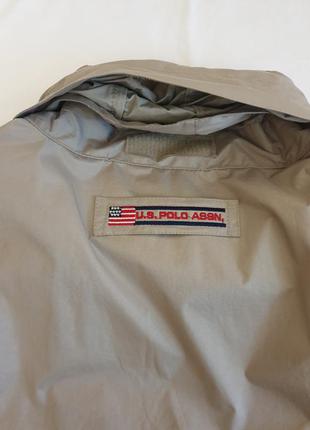 Демисезонная мужская куртка u.s. polo assn бежевого цвета4 фото