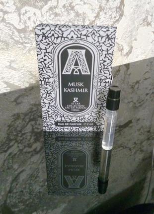 Attar collection musk kashmir💥оригінал пробник mini spray 2 мл книжка ціна за 1мл