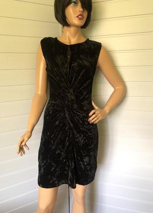 Велюровое стрейчевое платье