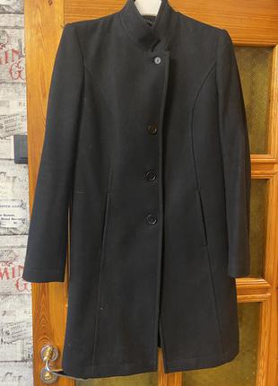 Класичне вовняне пальто