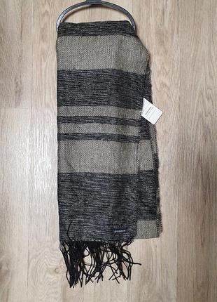 Продам новий шарф.