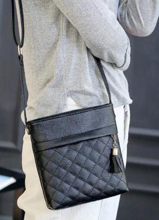 Стильная маленькая сумочка через плечо черная2 фото