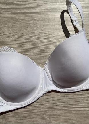 Базовий бюстгалтер від bee dees німеччина