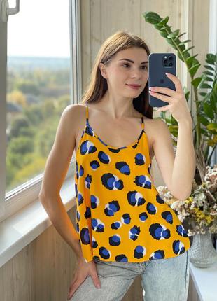 Вільний гірчичний топ з красивою спинкою 1+1=3