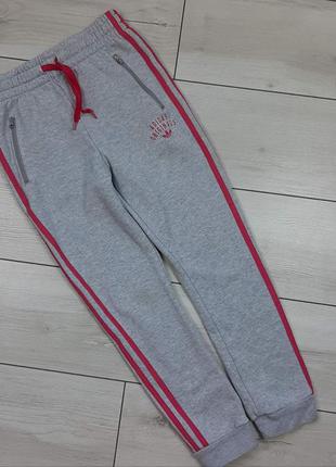 Спортивні штани з начосом adidas для дівчинки