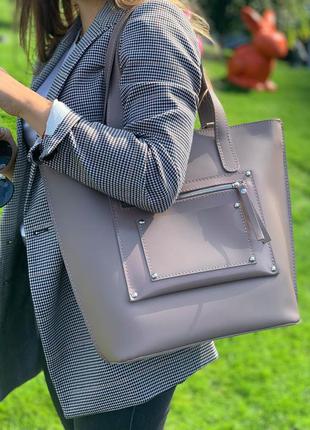 Деловая женская сумка из натуральной кожи, латте матовая с двумя ручками на плечо 16359 фото