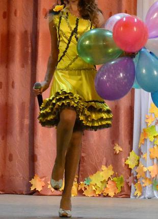 Эксклюзивное нарядное новогоднее концертное платье на 11-15 л. желтое золотое серебристое5 фото