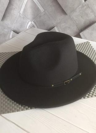 Шляпка федора с устойчивыми полями унисекс черная2 фото